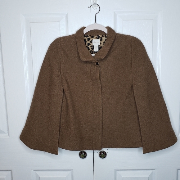 Chico's Inner Beauty Cape 100% Wool Size 1 Leopard Lining Hidden Button Front - Picture 6 of 14